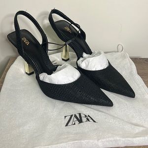 Zara black raffia with gold heel sling back size 38
